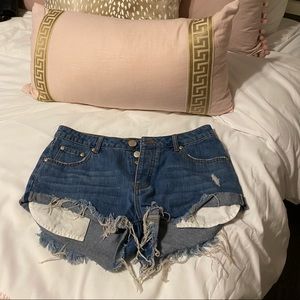 Jean Shorts with deep pockets